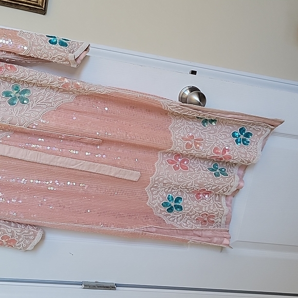 VINTAGE SEQUIN DRESS - Picture 2 of 5